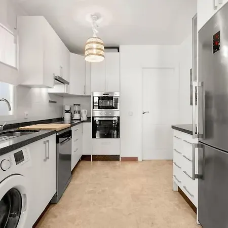 Fab Centre With Rooftop Terrace - Rdr451 * מארבלה