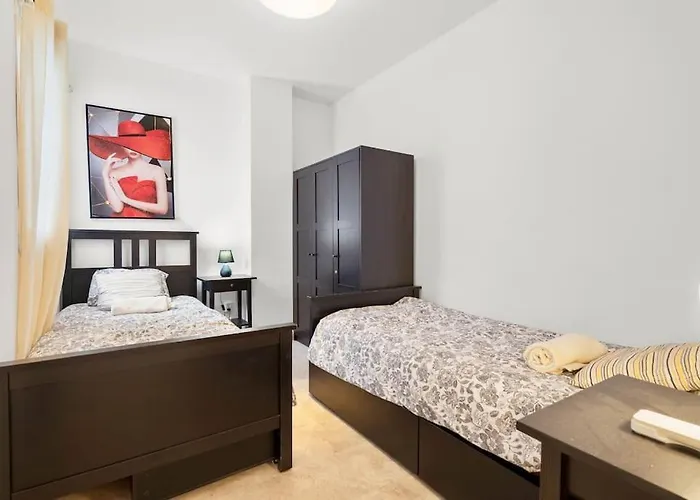 Fab Centre With Rooftop Terrace - Rdr451 *